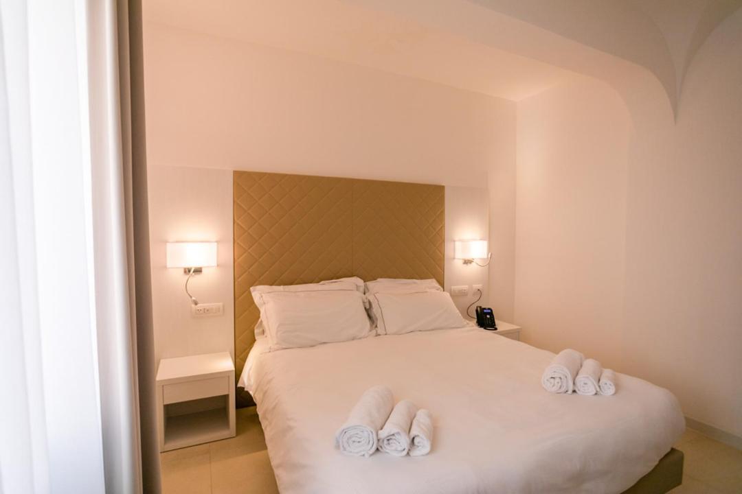 Hotel Moresco Santa Teresa Gallura Ngoại thất bức ảnh