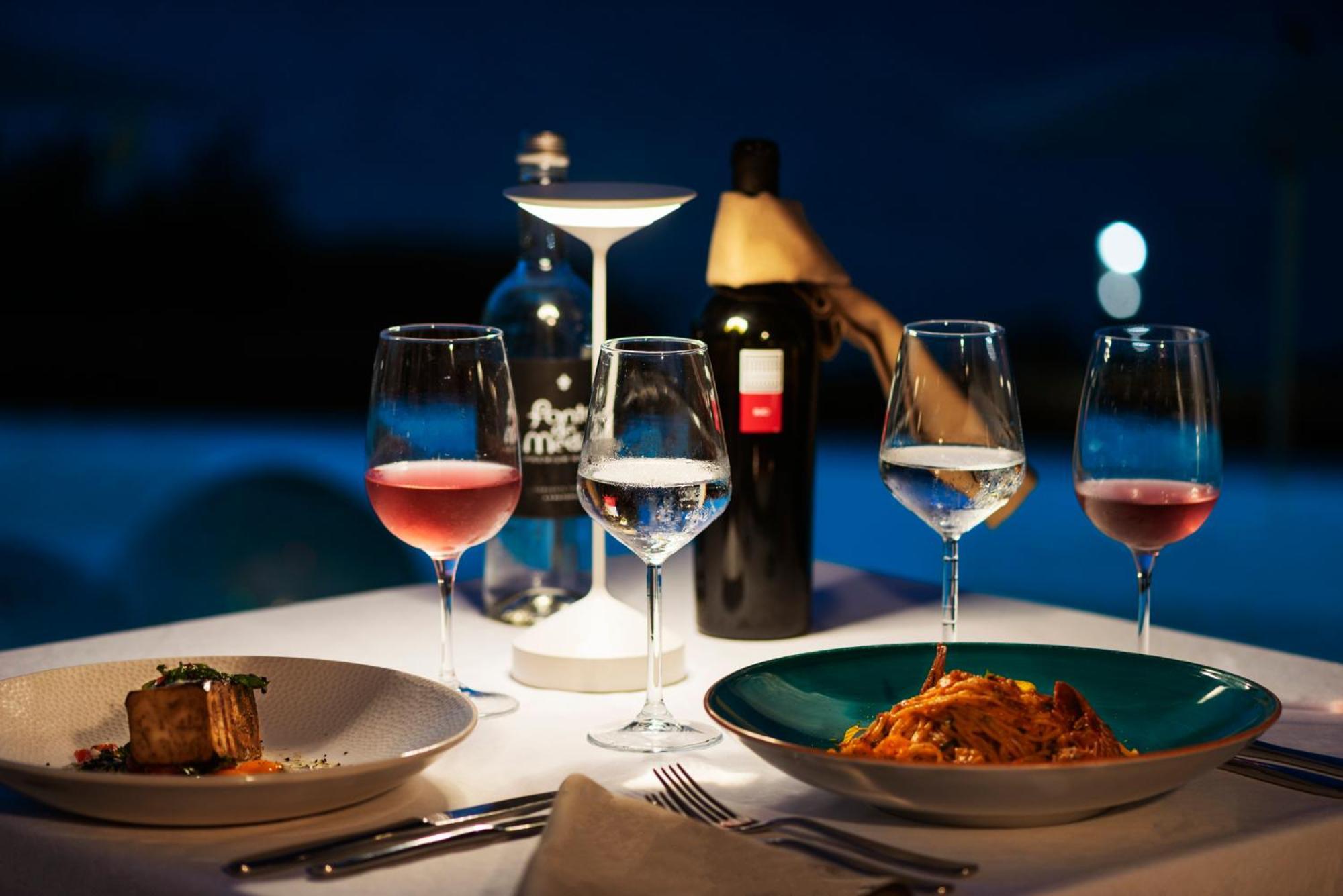 Hotel Moresco Santa Teresa Gallura Ngoại thất bức ảnh